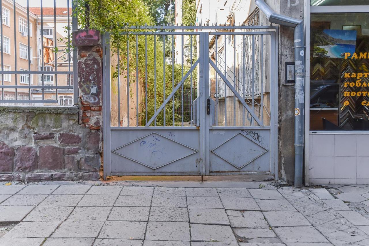 Ferienwohnung Cosy & Renovated 2Bd Flat Near Vitoshka By Flat Mаnager Sofia Exterior foto
